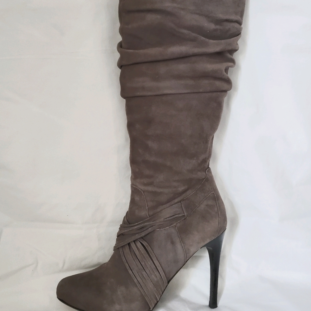 Donald J. Pliner Suede Boots Sz 7.5